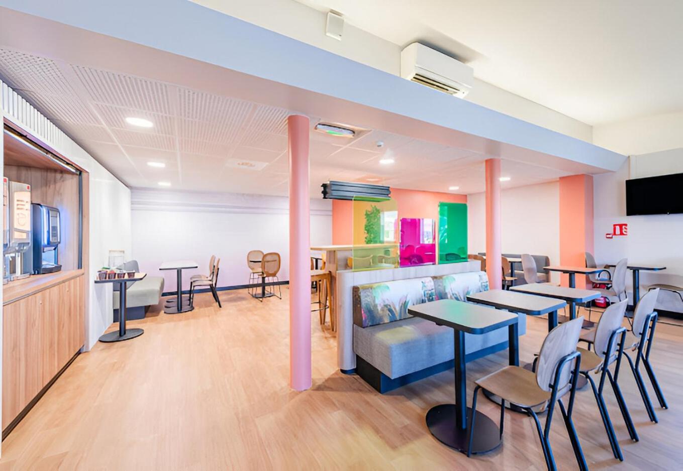 Holtzheim B&B Hotel Strasbourg Aeroport מראה חיצוני תמונה