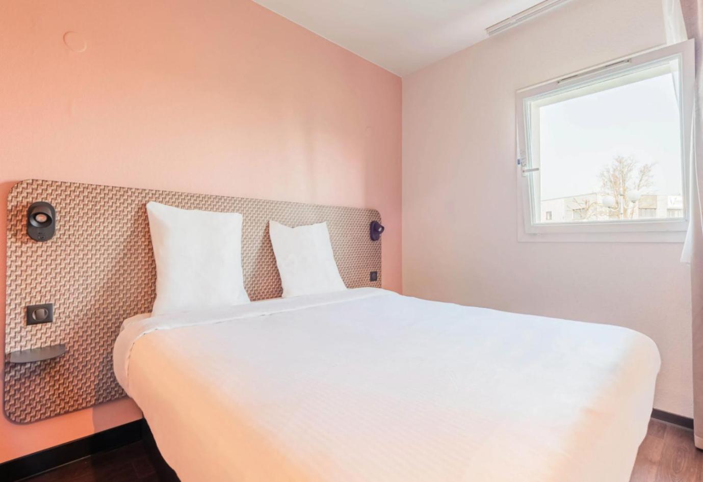Holtzheim B&B Hotel Strasbourg Aeroport מראה חיצוני תמונה