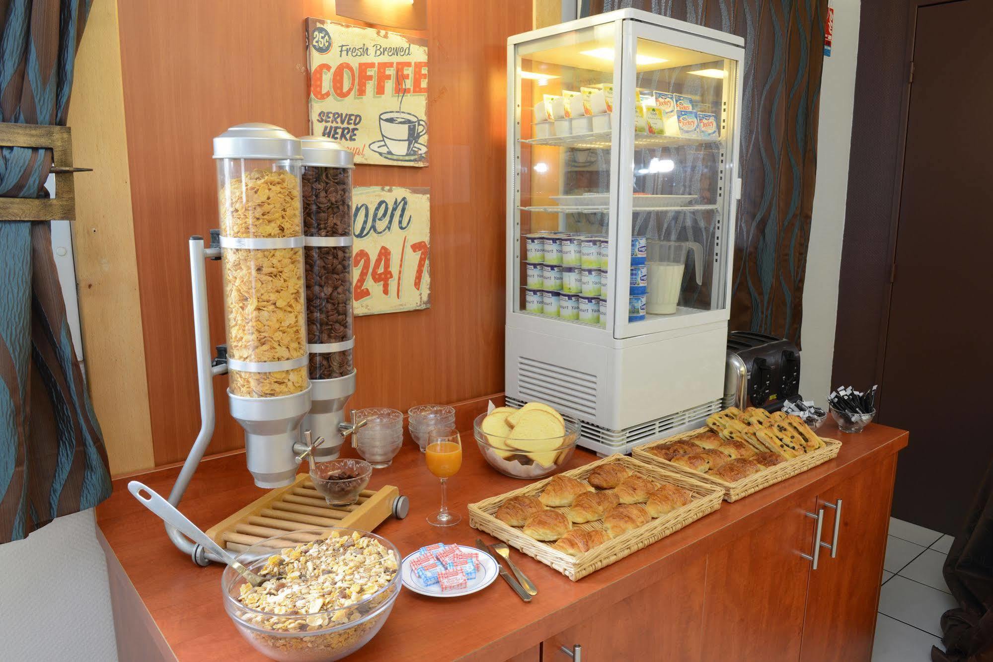 Holtzheim B&B Hotel Strasbourg Aeroport מראה חיצוני תמונה
