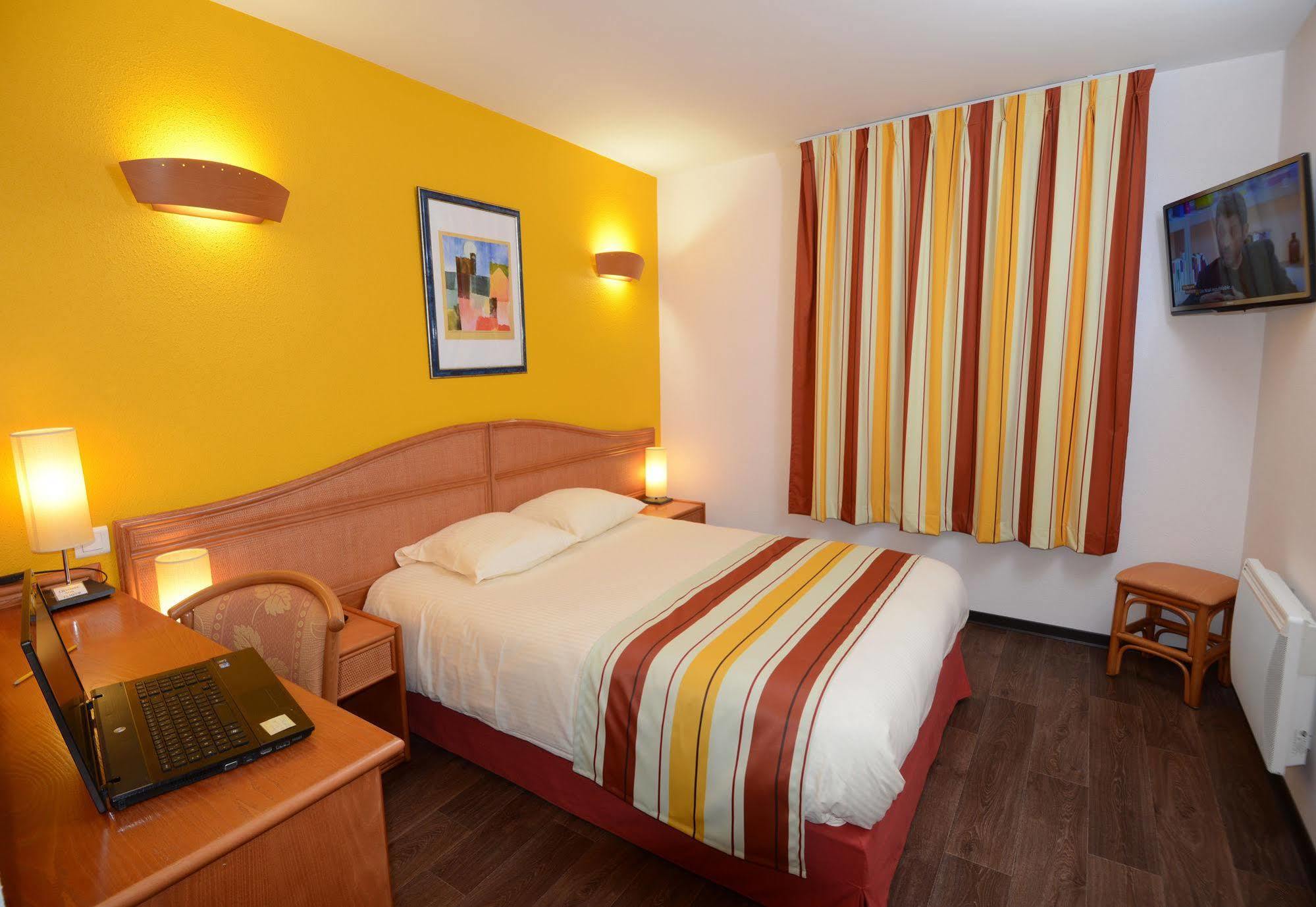 Holtzheim B&B Hotel Strasbourg Aeroport מראה חיצוני תמונה